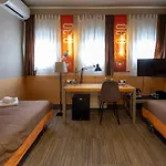 Restauracja Tenis Kortowo بوزنان
