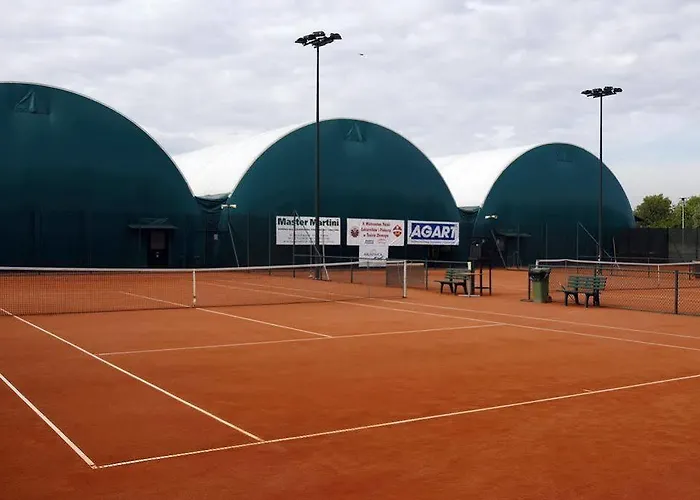 Restauracja Tenis Kortowo 3*
