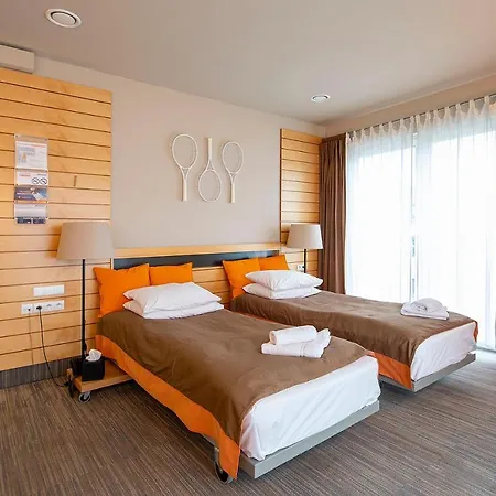 Restauracja Tenis Kortowo Szálloda Poznań