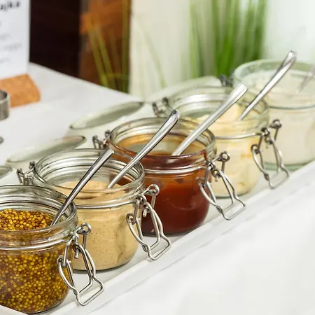 Restauracja Tenis Kortowo ホテル 3*